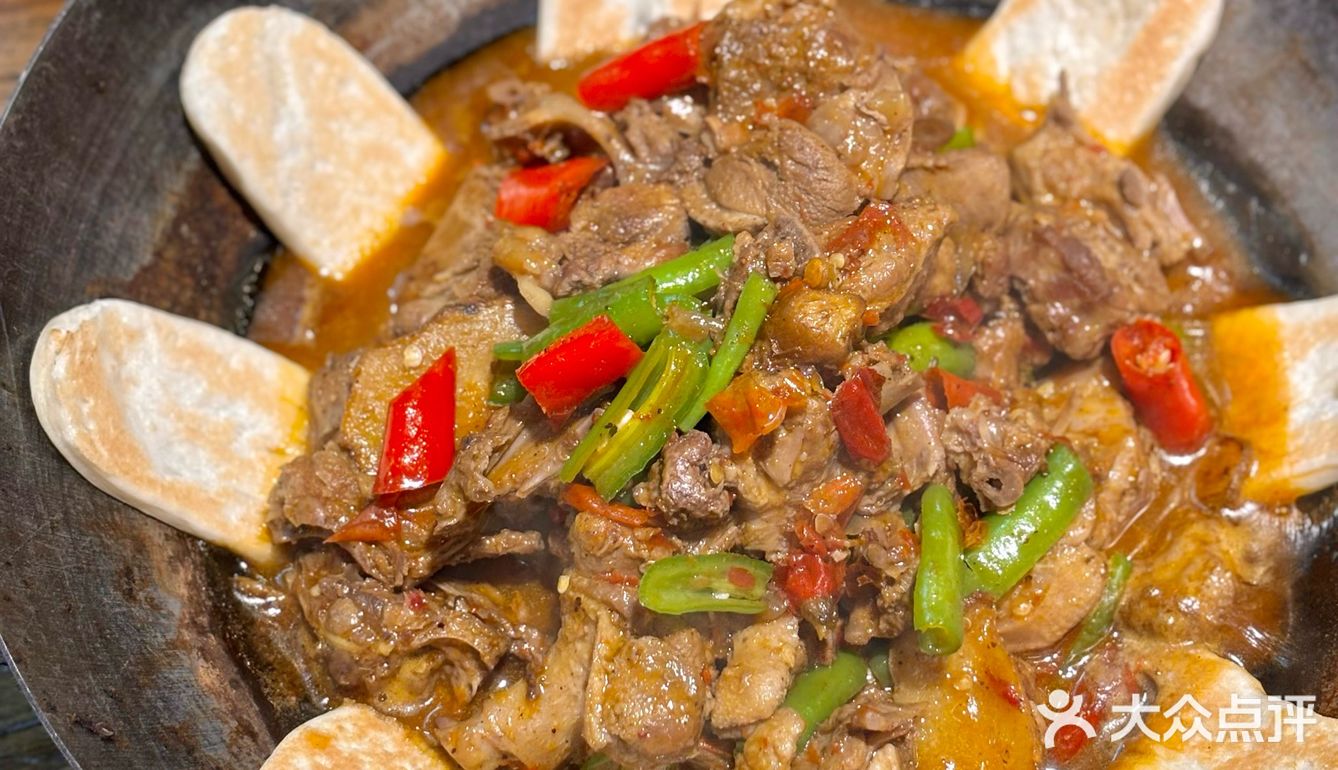 姐几个又来干饭了！发掘宝藏湘菜🥹