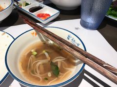 -美奈小馆·越南料理(中航城君尚购物中心店)