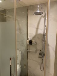 -香港倾城国际·美容美体中心