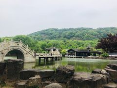 -灵岩山风景区
