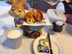 -水桶王国主题餐厅·聚会·生日派对·亲子活动·家庭套餐(亚龙湾希尔顿店)