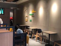 用餐区-德克士(胜利店)