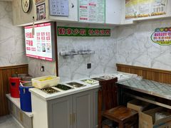 -晓宇盒饭(民安街店)