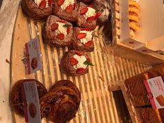 -万利隆·活力烘焙(人民路店)