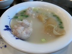 -老来福·非遗酸汤兔(凯旋路店)