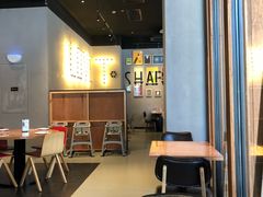 大堂-必胜客(滨江店)