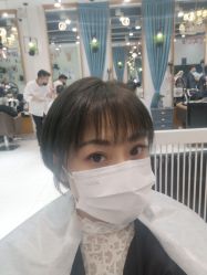 -妃格美发沙龙·烫发·染发