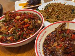 -堂瓦里·33年传统赣菜(第一街区店)