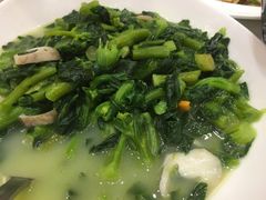 杭椒炒牛肉-银都上海菜馆(粤海东路店)