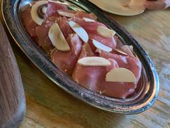 -羽深肉铺 Steak & Wine