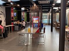 大堂-麦当劳(深圳北站高铁店)