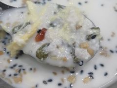-白翔甜食店