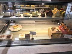 面包甜点陈列柜-HAVE A ROOM·有间质果(总店)