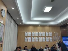 -上海仁爱医院口腔科 · 种植