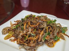 -尹兰楼西北风情餐厅(嘉定店)