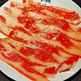 牛角是北京非常知名的烧肉品牌店，深受大众的喜爱