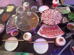 -唯爱KTV聚会餐厅(仙林东城汇店)