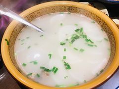 -富正毅三下锅·湘西韵味(天门山索道店)