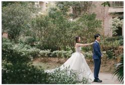 -予白婚纱礼服馆