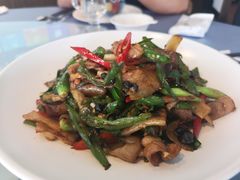 -鉴川·川菜传承(星汇两江店)