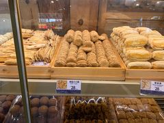 -昆明冠生园·蛋糕·面包(南强街店)