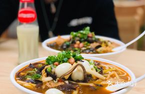 Quail Egg Three Delicacies Noodles