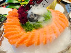 -海派悦庭·海胆烧麦·新融合菜(凯德广场店)