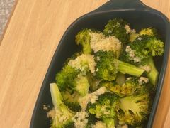 -意莱莉休闲餐厅(东汇城店)