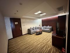 -顺德君豪酒店(佛山容桂渔人码头店)