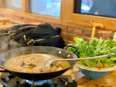 -霄汉牛三鲜湖北砂锅菜(万松园2店)