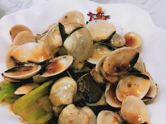-琼大师东方烤乳猪(亚特兰蒂斯店)