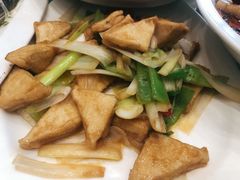 虾仁豆腐-郑庄脂渣海鲜楼(九水路店)