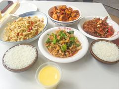 -独一佳老胡湘菜馆(矿山路店)