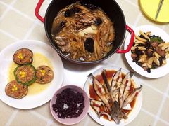 -爱的果实月嫂育婴师(世纪东方店)