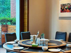 -黔蘑菇四季餐厅(观山湖店)