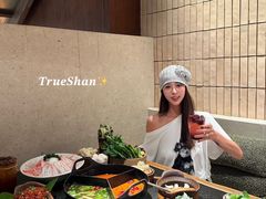 -三出山火锅(南京万象天地店)