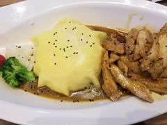 -食悦天美食广场(西安CityOn熙地港购物中心店)