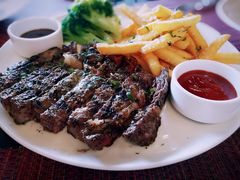 -WOLFGANG PUCK KITCHEN & BAR(迪士尼小镇店)