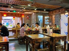 大堂-张氏宽窄巷成都名小吃(茂业百货华强北店)
