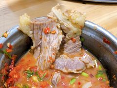 -黑竹沟新场牛肉火锅