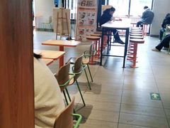 大堂-麦当劳(玉桥中路店)