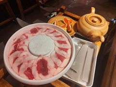 -快活林酸汤鱼鲜品火锅店(甲秀楼店)