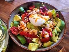 牛油果沙拉-RAC BAR(安福路店)