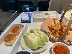 -左庭右院鲜牛肉火锅(金山万达店)