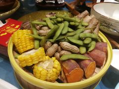 -乔家小院•非遗驴肉•青岛菜(滨河路店)