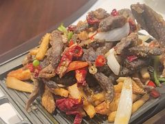 -回府君悦·疆派传承菜(西虹路店)