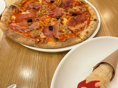 -城市大道红炉披萨烘焙坊