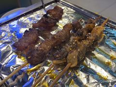 -烤满分·东北烧烤(首经贸店)