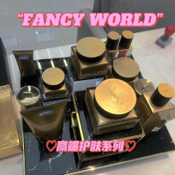 -YVESSAINTLAURENT
