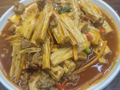 -民间瓦缸煨汤館(嵩山路店)
